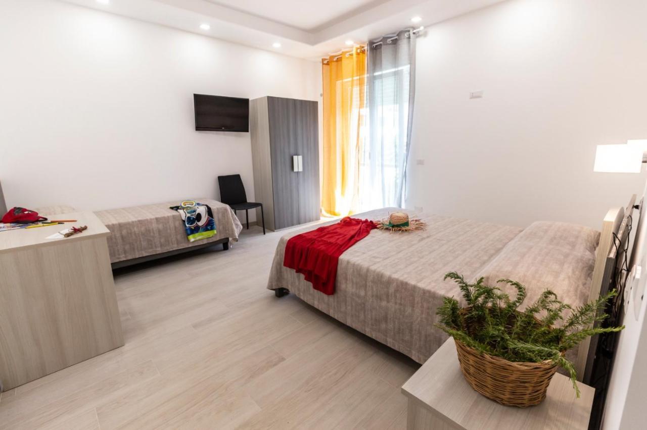 Incanto Di Luna B&B Family Rooms Vieste Exterior foto